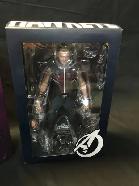 Marvel - Hawkeye - The Avengers - 12" Action Figure (1/6th Scale Collectible) - Image 2