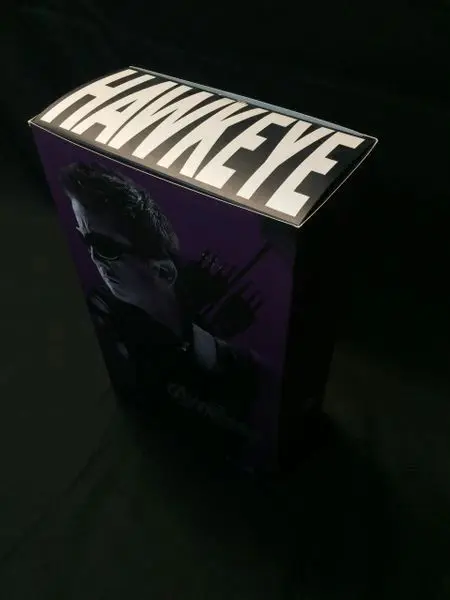 Marvel - Hawkeye - The Avengers - 12" Action Figure (1/6th Scale Collectible) - Image 6