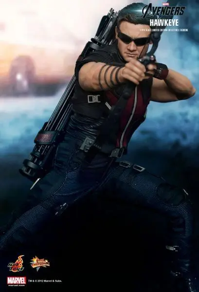 Marvel - Hawkeye - The Avengers - 12" Action Figure (1/6th Scale Collectible) - Image 9