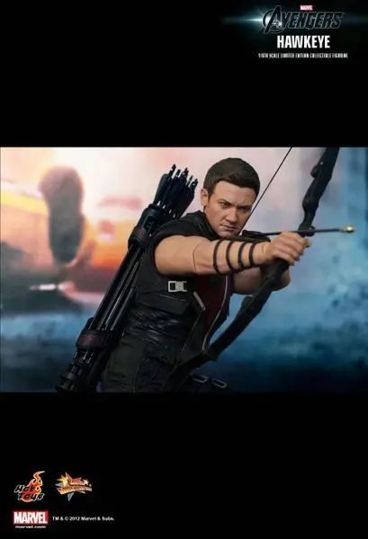 Marvel - Hawkeye - The Avengers - 12" Action Figure (1/6th Scale Collectible) - Image 10