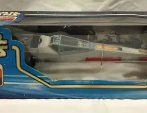 Star Wars 'The Empire Strikes Back' Luke Skywalker's X-Wing Fighter with R2-D2